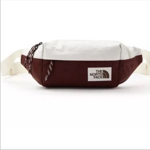 The North Face Lumber Fanny pack -BNWT